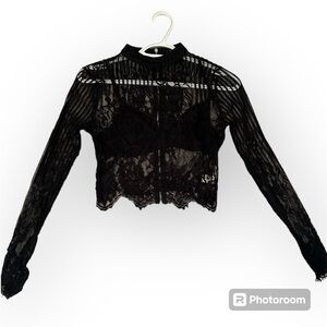 Black Lace Crop Top | Cropped Top